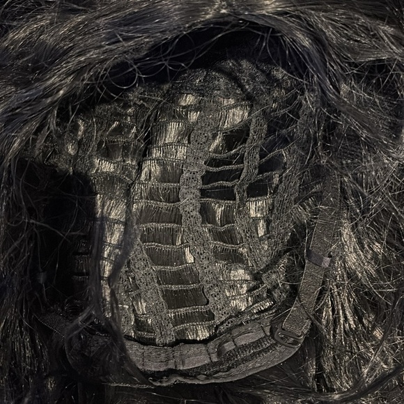 Black synthetic hair crimp style Curly Wig - Picture 6 of 16